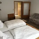 Luetzen-stadt Bed and Breakfast 3*