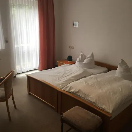 Landhaus Pension Luetzen-Stadt 3*